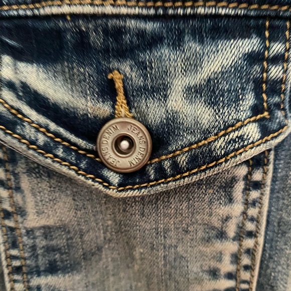 Vintage Denim Jacket - Picture 2 of 4